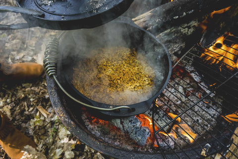 12” Classic Dutch Cast Iron Oven