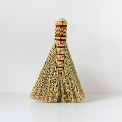 Small Hawk Tail Whisk - Brown